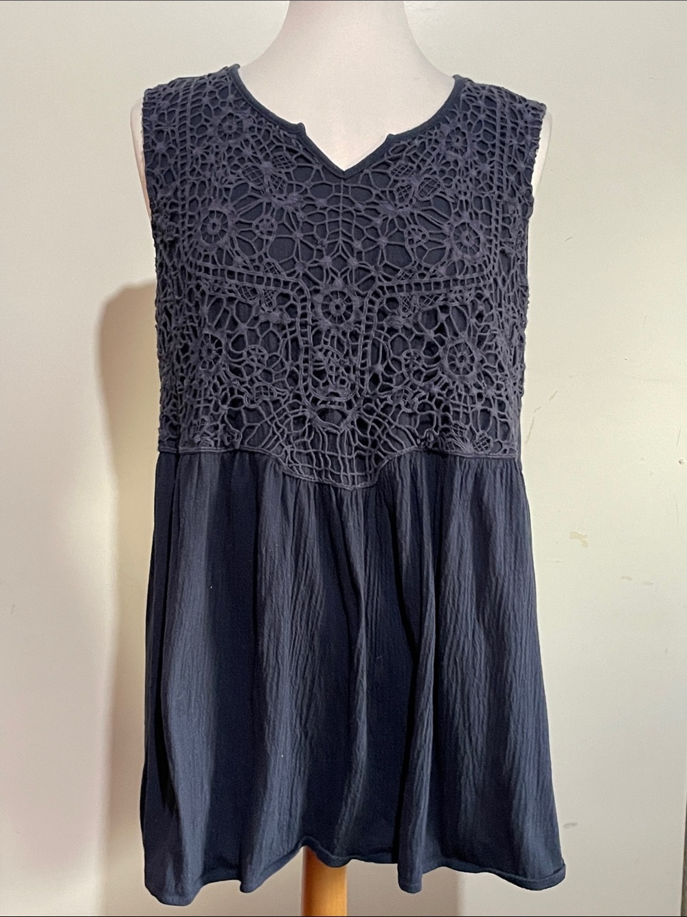 Style & Co. Cotten Blend Sleeveless Crochet Navy Tank Top Size Large